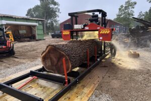 TimberKing 6000 Sawmill In Action…