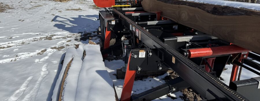 TimberKing 2220 Fully Hydraulic Sawmill For Sale – With Lots Of Extras…)