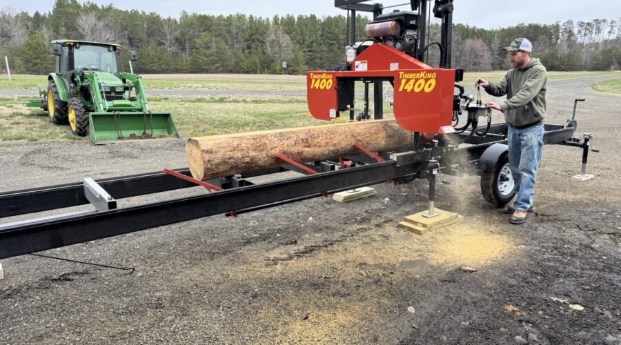 New TimberKing 1400 Portable Sawmill That Rocks!